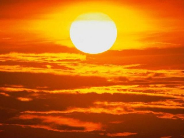 hot sun  e