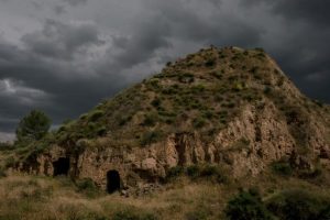 cave homes